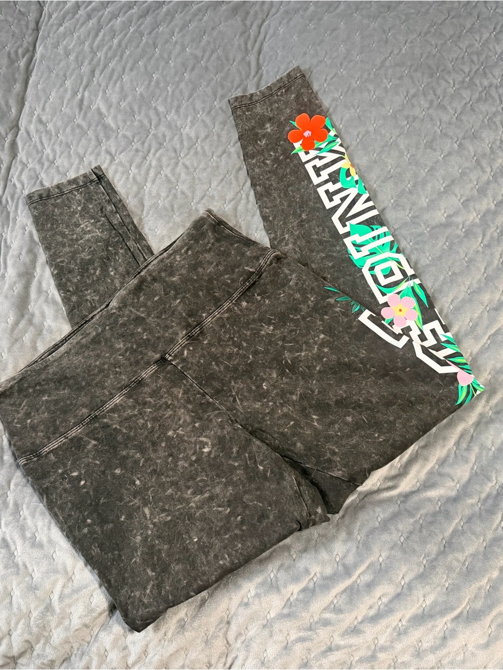 PINK Victoria's Secret Black Acid-Wash with Floral Side Graphic Large
